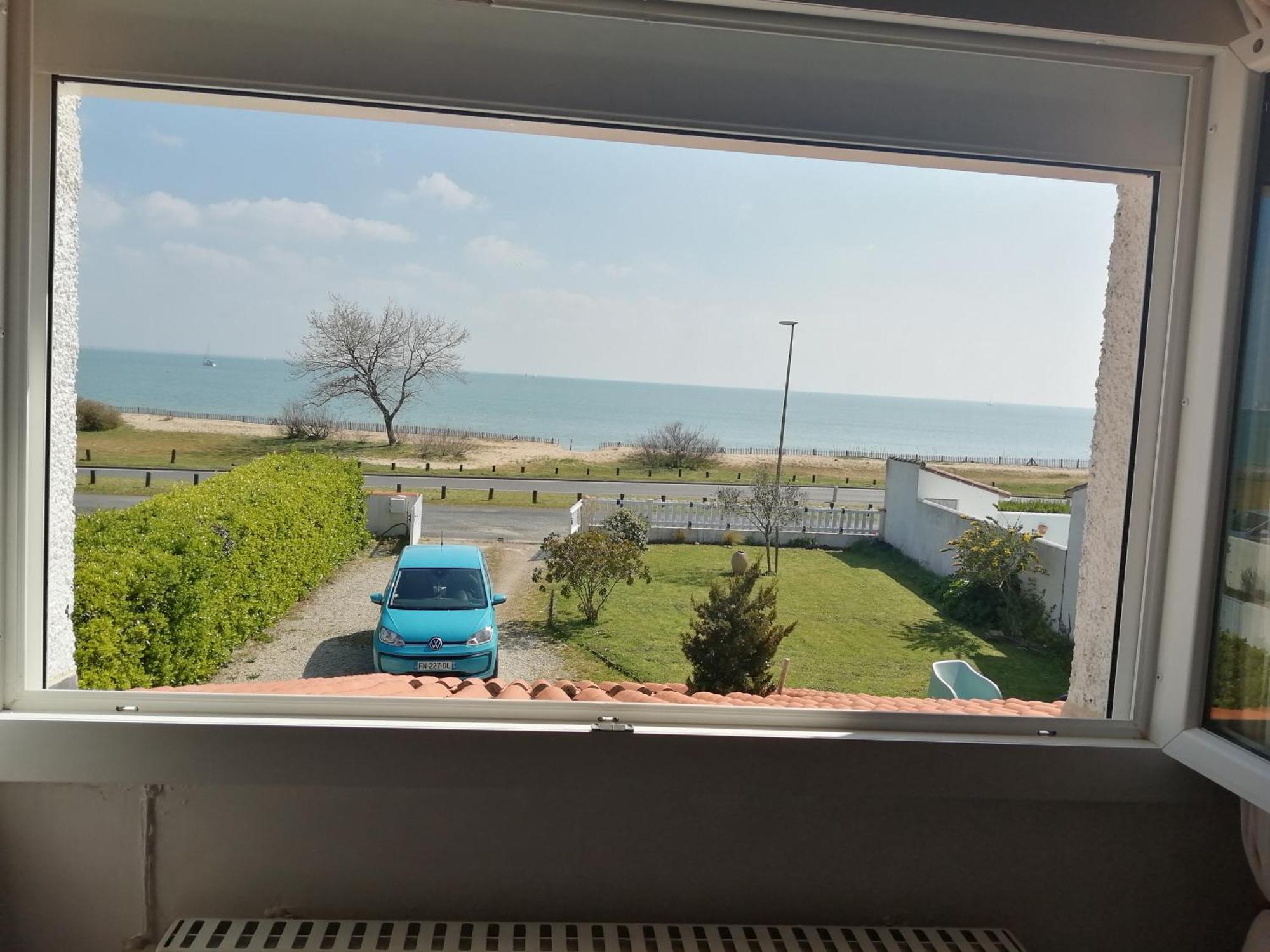 Maison Face A La Mer Rivedoux Plage Bagian luar foto