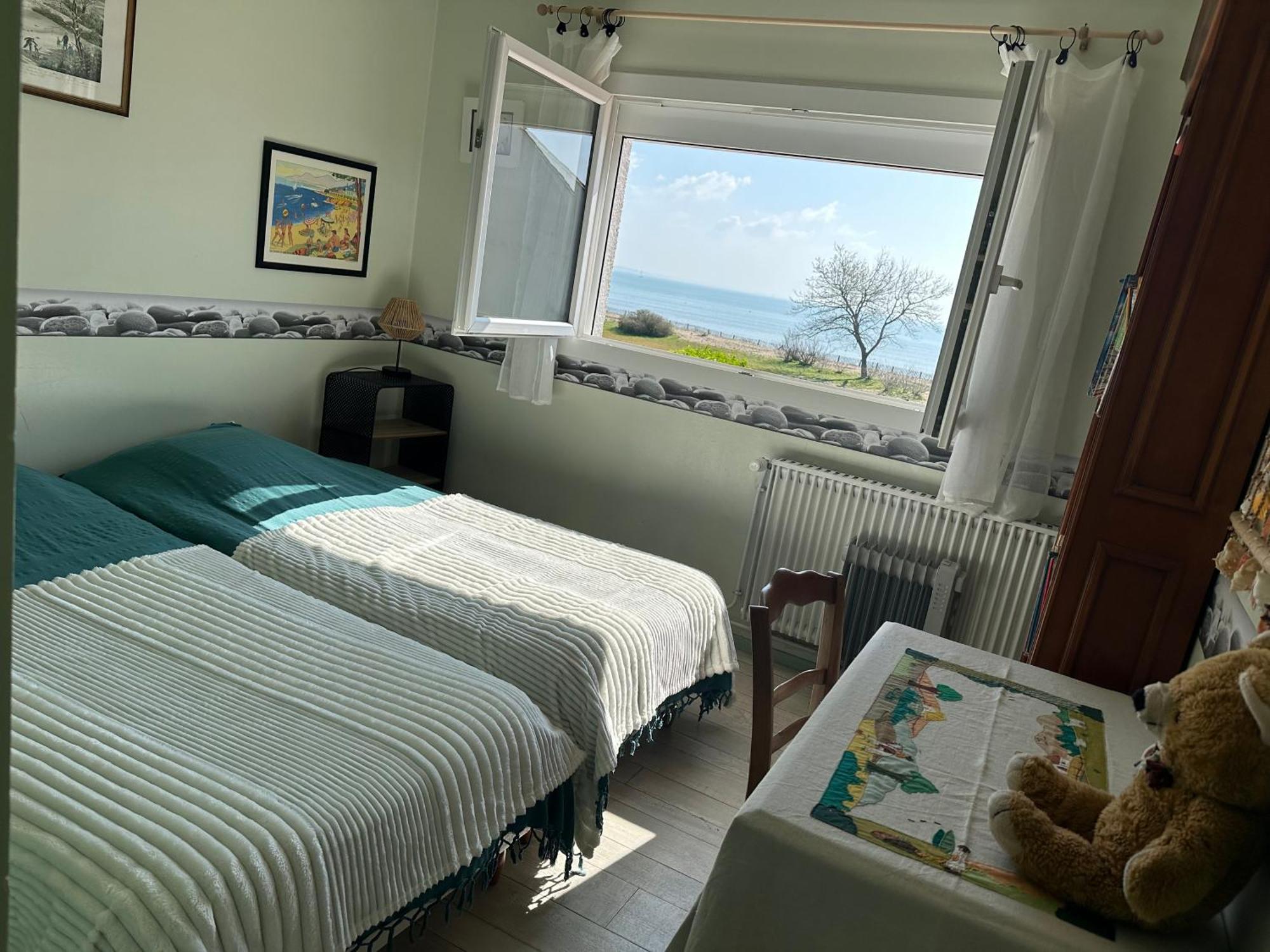 Maison Face A La Mer Rivedoux Plage Bagian luar foto